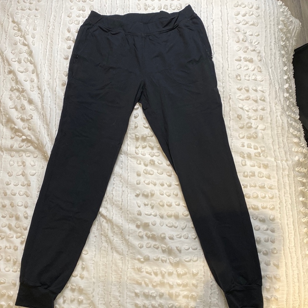 Roots Joggers - Picture 1 of 2